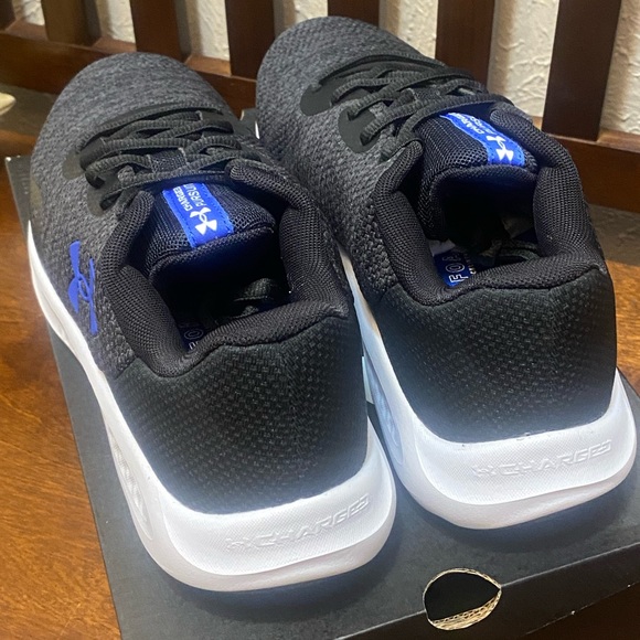 Under Armour Charged Pursuit 3 Twist sz 7.5 MENS - Picture 3 of 8